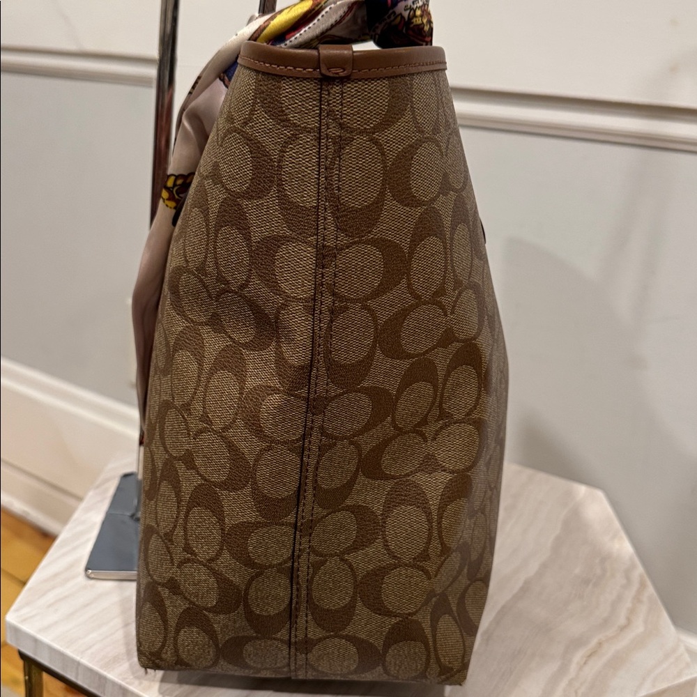 Coach Tote Signature Brown City Tote Large Bag - Picture 7 of 17